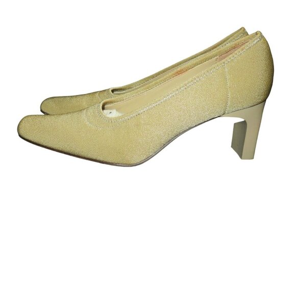 Liz Claiborne Beige Corporate 3 New York Stretch square Toe Sculpted Heel Pumps - Picture 1 of 11